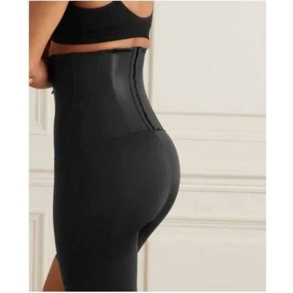 Spanx Under Sculpture Waist Cincher Corset Shorts In Very Black M - Picture 3 of 10